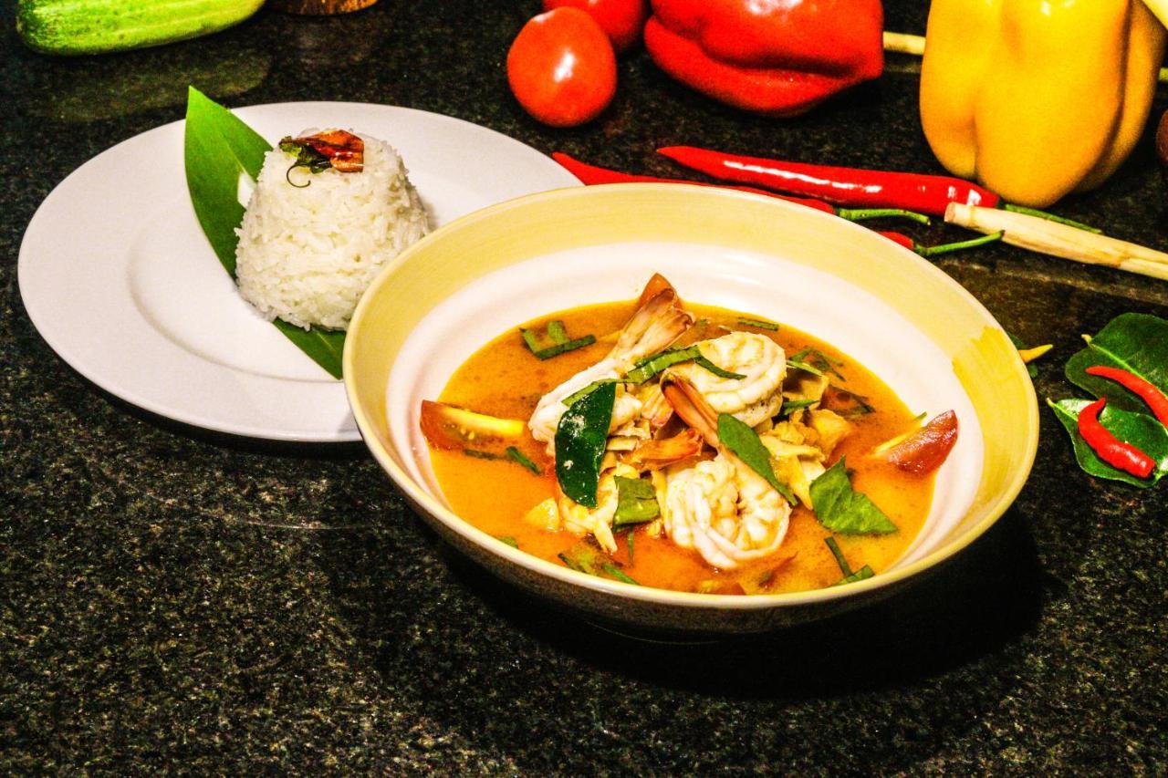 Classy & Battambang