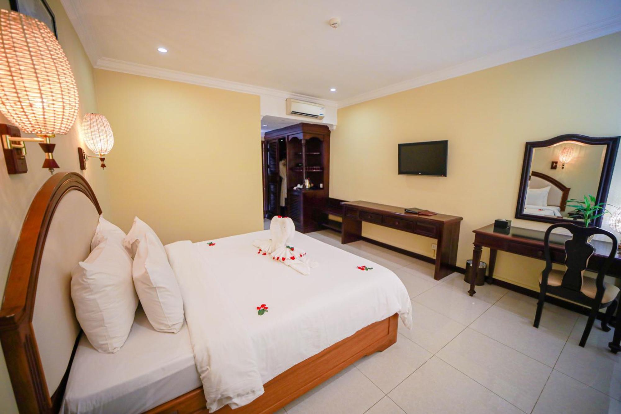 Classy & 4* Battambang